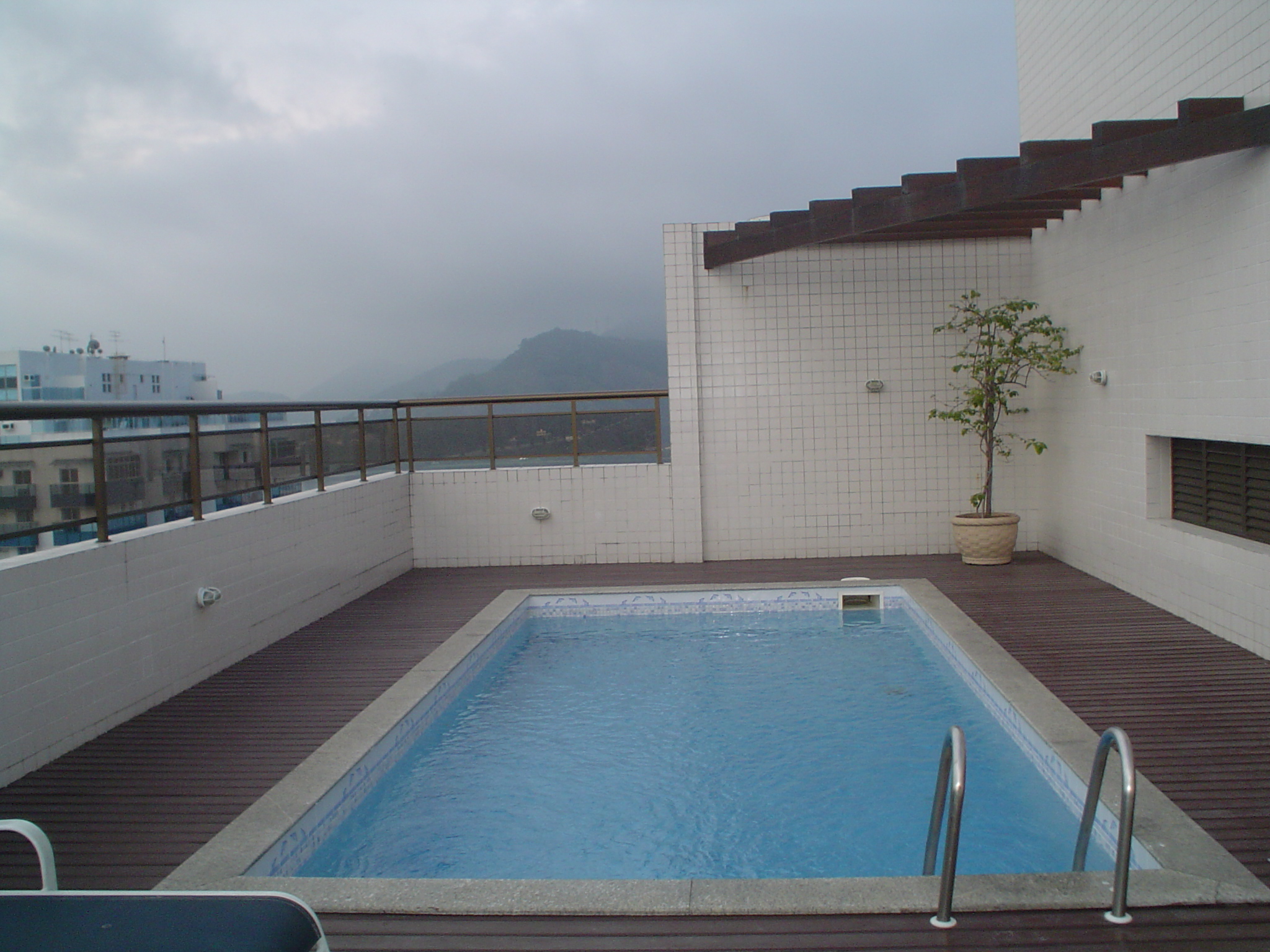 Image 01